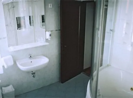 Lucija Hotell 3*